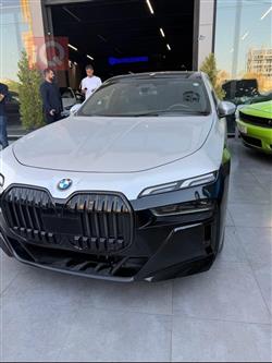 بي ام دبليو الفئة 7